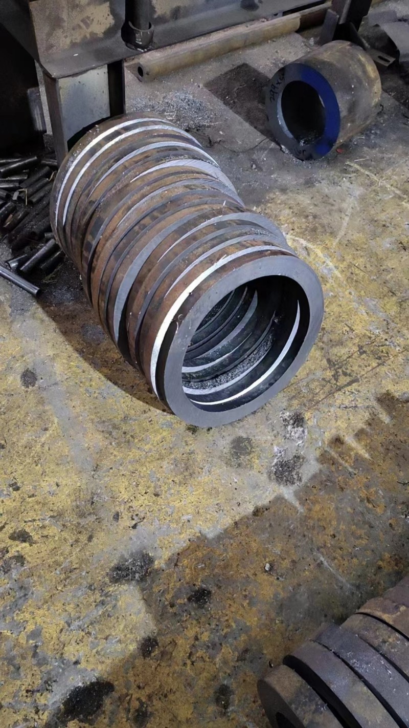 金秀金秀金秀30CrMo无缝钢管切割